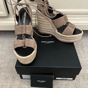 Yves Saint Laurent Wedges